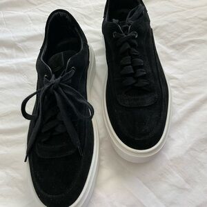 Men's Black Suede Lace-Up Sneakers